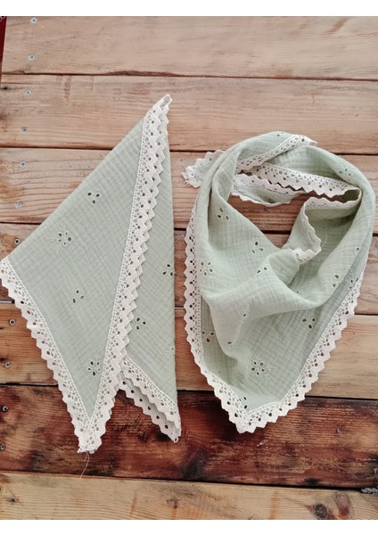 Anne Kız Kombin Üçgen Muslin Bandana | Dantelli – Pamuklu Kumaş