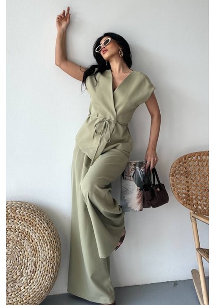 Kadın Ikili Alt Üst Takım Bağcıklı Bol Kesim Dökümlü Yazlık Kısa Kollu Kimono Ceket Palazzo Pantolon Takım fiyatları