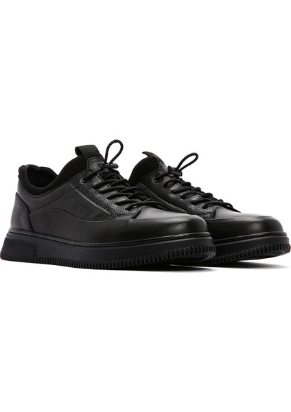Erkek Siyah Bağcıklı Deri Sneaker 25WFD6761FT modelleri