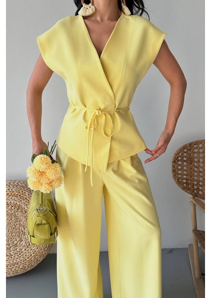 Kadın Ikili Alt Üst Takım Bağcıklı Bol Kesim Dökümlü Yazlık Kısa Kollu Kimono Ceket Palazzo Pantolon Takım