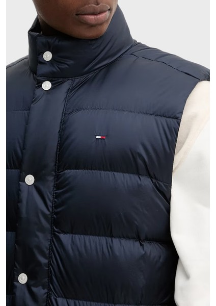 Logolu Regular Fit Dik Yaka Kapitoneli Şişme Yelek Erkek Yelek DM0DM21777 C1G indirimleri