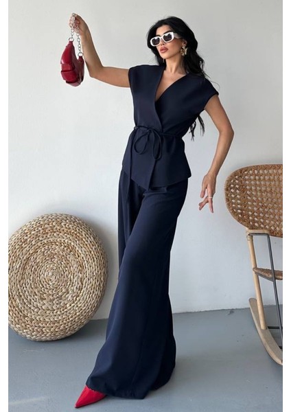 Kadın Ikili Alt Üst Takım Bağcıklı Bol Kesim Dökümlü Yazlık Kısa Kollu Kimono Ceket Palazzo Pantolon Takım fırsatları