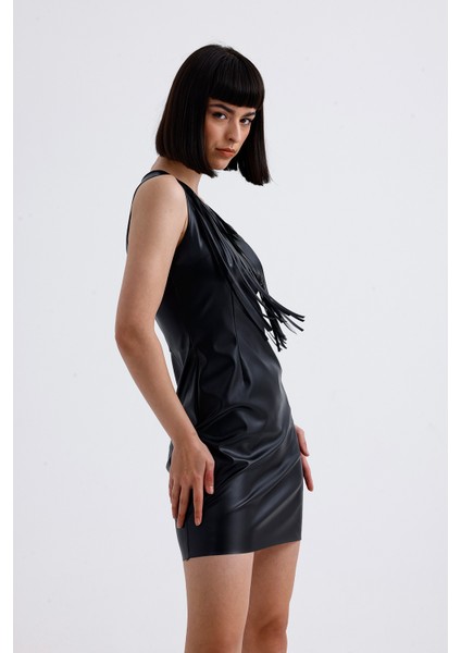 Metal Fermuralı Püslkül Detaylı Suni Deri Mini Elbise | ELB35960 Siyah