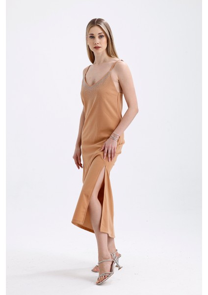 Taş Detaylı Uzun Askılı Elbise | ELB34521 Bej fiyatları