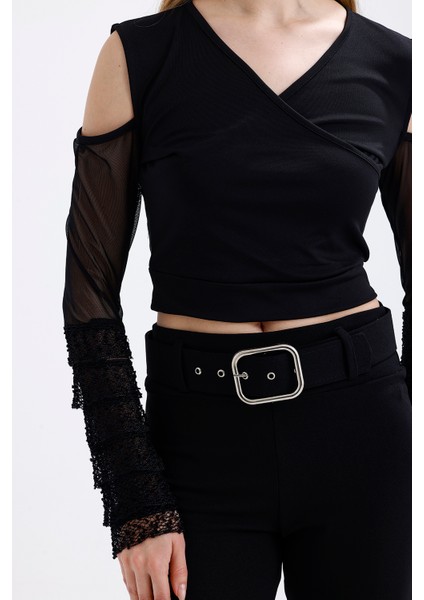 Kruvaze Yaka Kollar Tül ve Volanlı Omzu Acık Bluz | BLZ31446 Siyah fırsatları