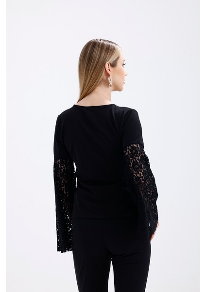 Kruvaze Yaka Kollar Tül ve Volanlı Omzu Acık Bluz | BLZ31446 Siyah indirimleri