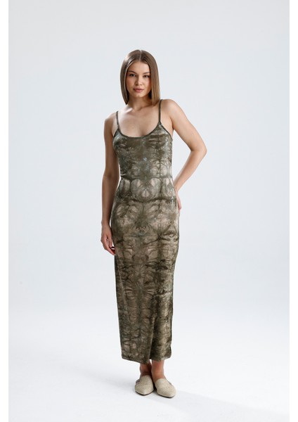 Yırtmaçlı Askılı Likralı Viskon Elbise | ELB35782 Haki Batik