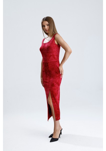 Kolsuz Kare Yaka Yırmaçlı Örme Viskon Elbise | ELB36253 Bordo Batik