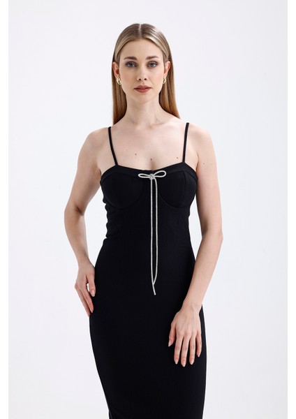 Broş Detaylı Gizli Fermuarli Gloplu Askili Ottoman Elbise | ELB35442TS Siyah