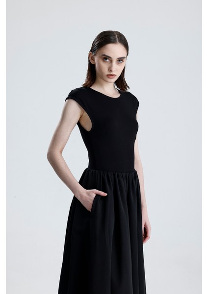 Alt Tricotton Üst Likralı Viskon Beli Lastikli Kolsuz Elbise | ELB36283 Siyah fırsatları