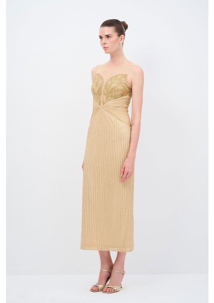 Night Zoom Kolsuz Işlemeli Elbise fırsatları