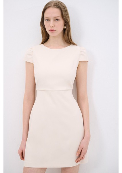 Arkası Pencereli Elbise fiyatları