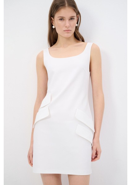 Cep Kapak Detaylı Kolsuz Elbise indirimleri