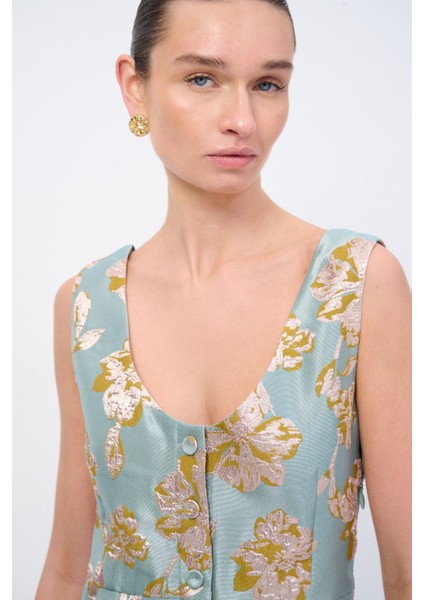 Moda Tutkusu Önü Düğmeli Jakar Elbise modelleri