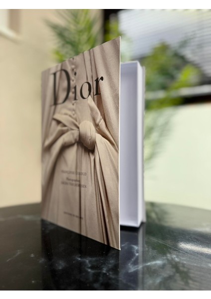 Dior Yazılı Dekoratif Kitap Kutu fiyatları