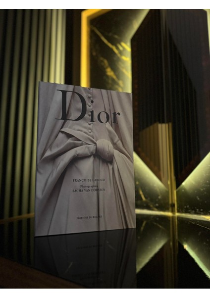 Dior Yazılı Dekoratif Kitap Kutu fırsatları