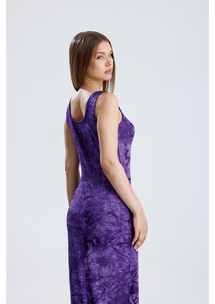 Kolsuz Kare Yaka Yırmaçlı Örme Viskon Elbise | ELB36253 Mor Batik