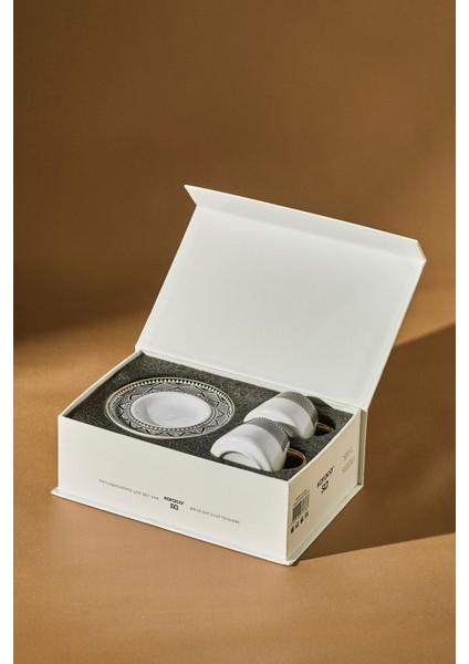 Porselen Kahve Fincanı Takımı Siyah Geometrik Desen Altın Detaylı 2 Kişilik 80 ml