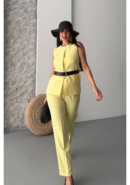 Kadın Ikili Alt Üst Takım Şık Kemerli Düğme Detaylı Bisiklet Yaka Regular Yelek Pantolon Takım fırsatları