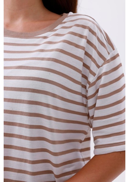 Çizgili %100 Compact Penye Süprem Basic Oversize T-Shirt fırsatları