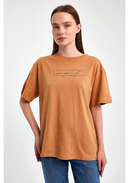 "shine Your Light" Baskılı %100 Penye Süprem Kadın Oversize T-Shirt