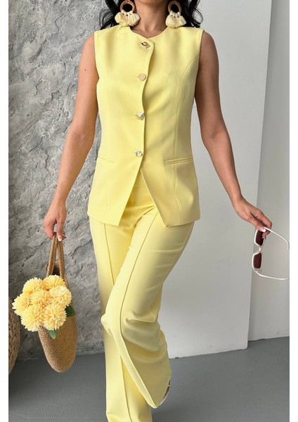 Kadın Ikili Alt Üst Takım Şık Düğme Detaylı Bisiklet Yaka Regular Yelek Pantolon Takım