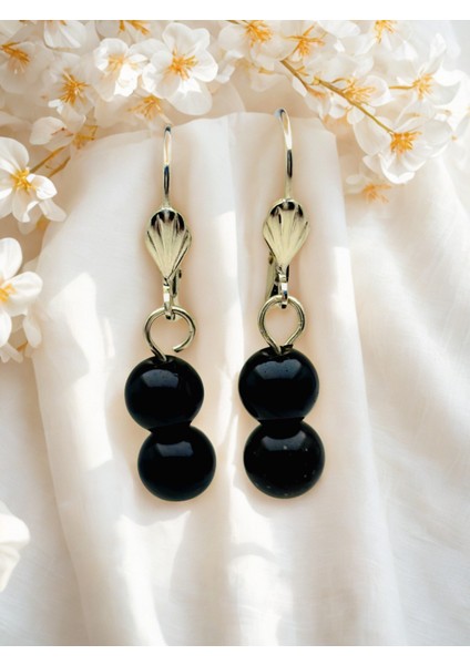 El Yapımı Oniks Doğal Taşlı Sallantılı Unisex Küpe – 8mm Siyah Taşlı, Gümüş Renk, Mandallı Klipsli modelleri