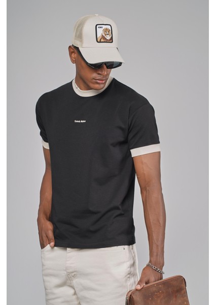 Yaka Kol Bandı Ribanalı Yarım Oversize Kalıp Tişört modelleri