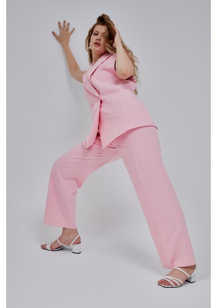 Pembe Salaş Kesim Dökümlü Pantolon