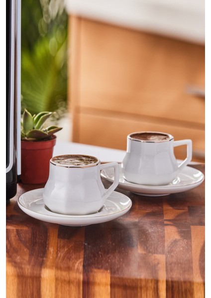 6 Kişilik Beyaz Kahve Fincanı Takımı 80 Ml, Şık ve Kullanışlı Set