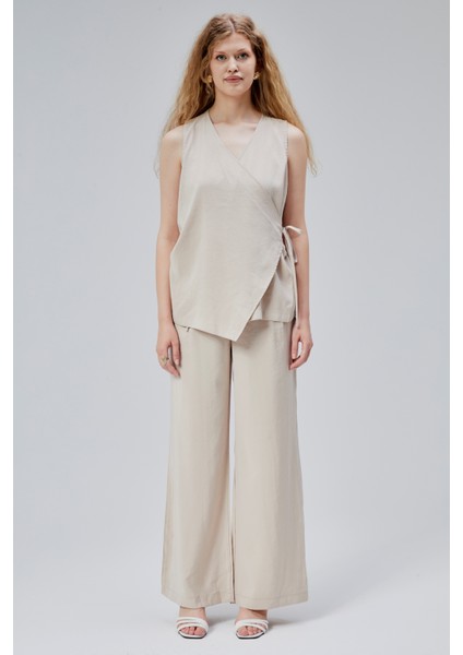 Vizon V Yaka Yandan Bağlama Detaylı Yelek-Pantolon Takım fırsatları