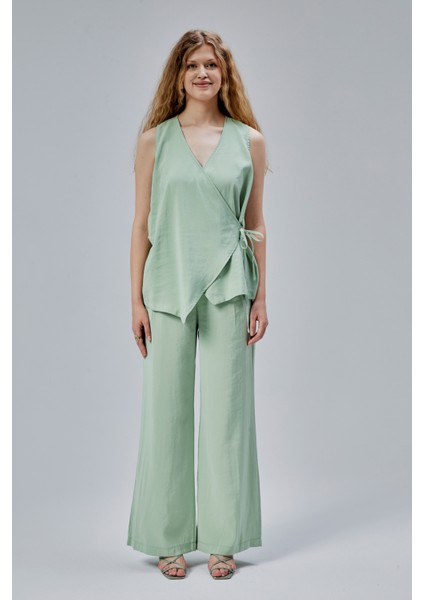 Mint V Yaka Yandan Bağlama Detaylı Yelek-Pantolon Takım fiyatları