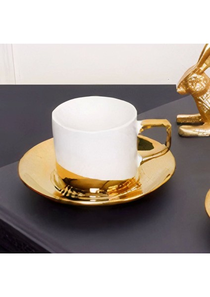Beyaz Porselen Kahve Fincan Takımı 2 Kişilik, Zarif ve Şık Tasarım fiyatları