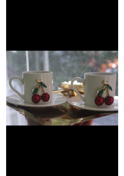 Iki Kişilik Kiraz Temalı Kahve Fincan Takımı, Kırmızı Renkli, Zarif ve Şık Tasarım