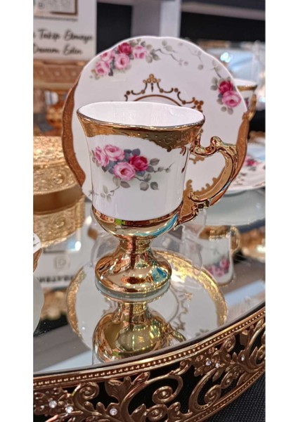 6 Kişilik Ayaklı Çiçek Desenli Kahve Fincan Takımı, Kırmızı Renkli Şık Tasarım