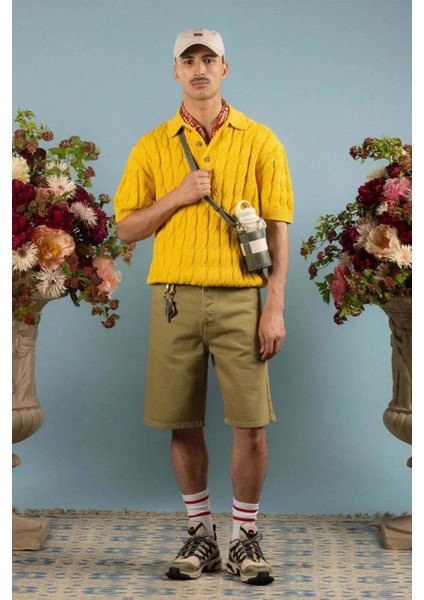 Şık Sarı Kısa Kollu Sweatshirt: Le Polo Torsade - Yüksek Kalite Pamuk ve Kaşmir Karışımı fiyatları