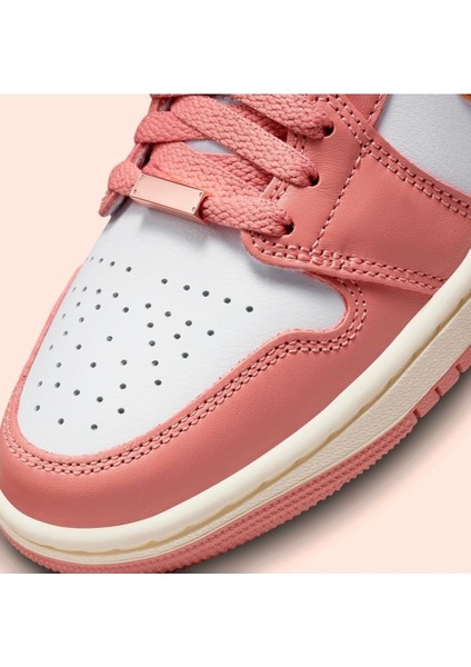 Air Jordan 1 Mid “stardust” Kadın Sneaker modelleri