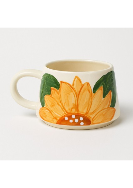 Ay Çiçekli Sarı Kahve Fincanı, Şık ve Güzel Tasarım