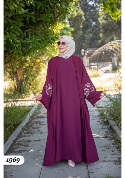 Medine Ipek Elbise 1969