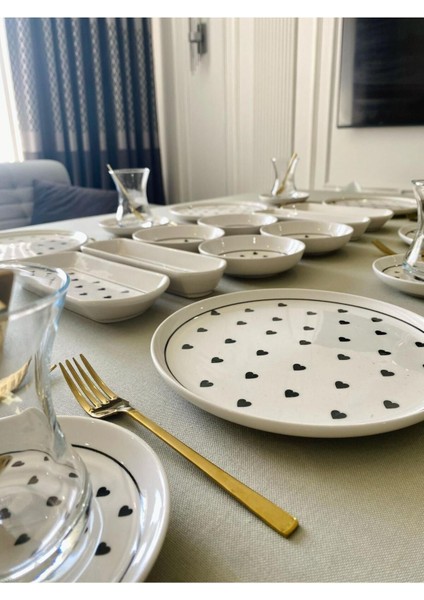 Siyah Kalp Desenli 6 Kişilik 20 Parça Kahvaltı Takımı indirimleri