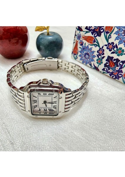 , Gümüş Rengi, Roma Rakamlı, Modern Tasarım, Retro Tasarım, Hediyelik, Kadın Kol Saati fırsatları