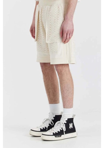 Bej Renk Heritage Şort - Erkekler Için Konforlu ve Şık Seçim