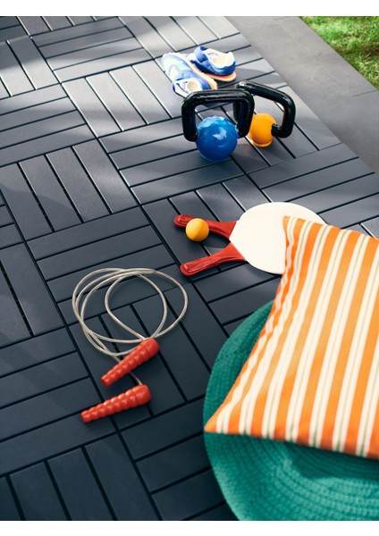 Runnen Yer Döşemesi Koyu Gri 0.81 M² 9 Adet 30X30 cm Balkon Teras Zemin Kaplama Dayanıklı Plastik Dekoratif