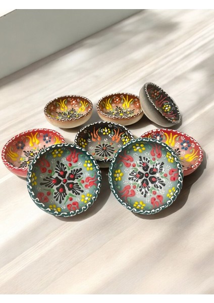Kırmızı Lale Çiçek Işlemeli Seramik Kahvaltılık Takımı 8 Parça fırsatları