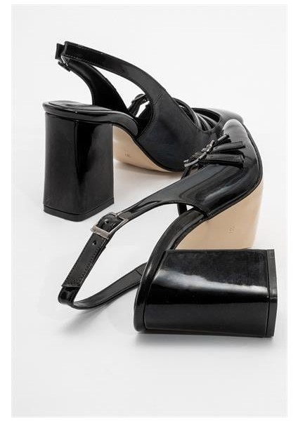 Kadın Zbro Siyah Rugan Tokalı Ayakkabı