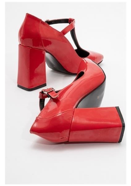 Kadın Omr Kırmızı Rugan Kalın Topuklu Ayakkabı fırsatları