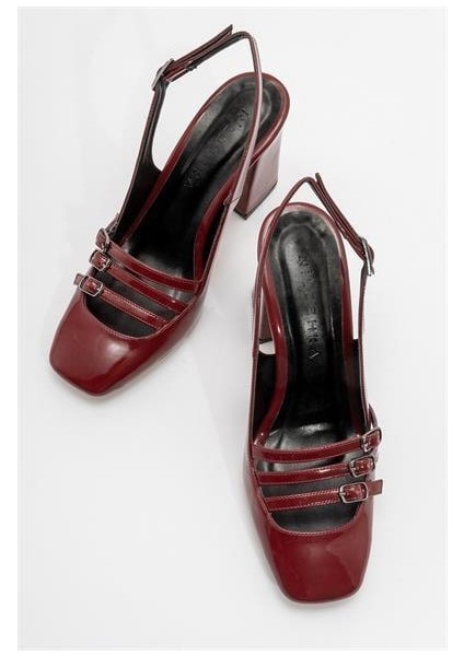 Kadın Zbro Bordo Rugan Tokalı Ayakkabı