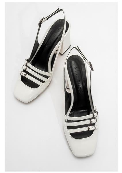 Kadın ZBRO Bej Rugan Tokalı Ayakkabı