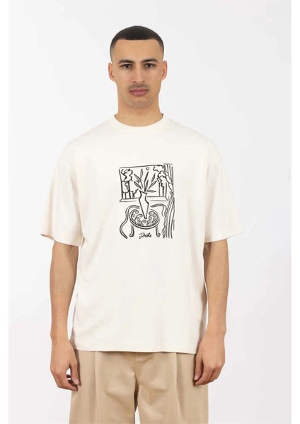 Le T-Shirt Gueridon - %100 Pamuk, Interlock Kumaş, Şık Ön Baskı ve Rahat Kesim fiyatları