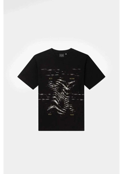 Black Rewind T-Shirt | Oversized, Kısa Kol ve Parlak Tasarım fiyatları
